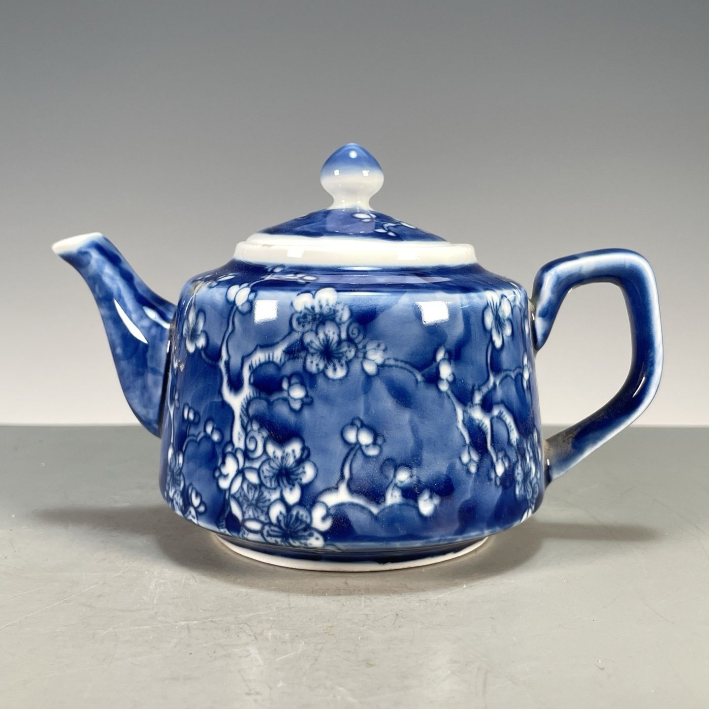 Vintage Collectible Pottery - Hand Painted Blue White Flat Porcelain