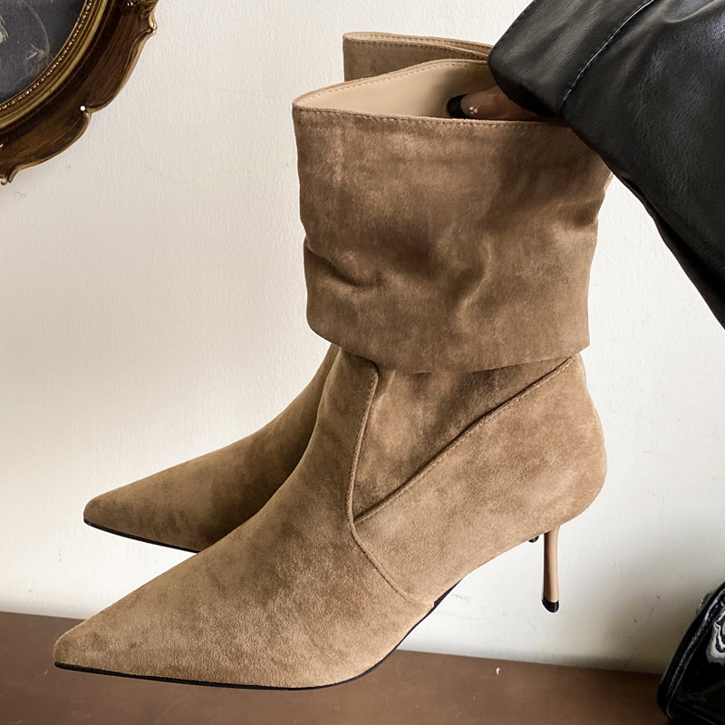 Eilyken Vintage Pleated Pointe - огляд і ціна Vintage Zipper